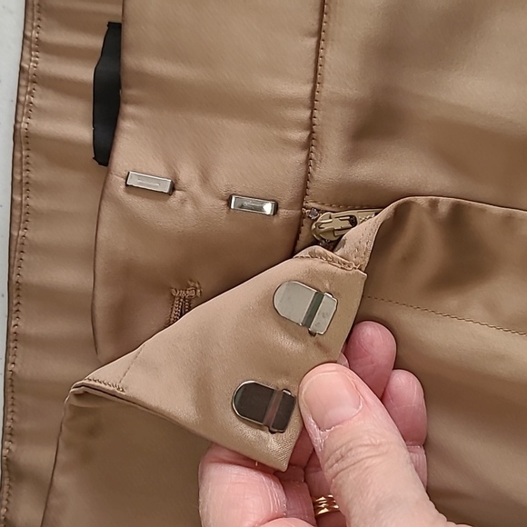 NWT Talbots Dark Gold Tan wide leg pants with satin shine size 8 - Picture 7 of 13